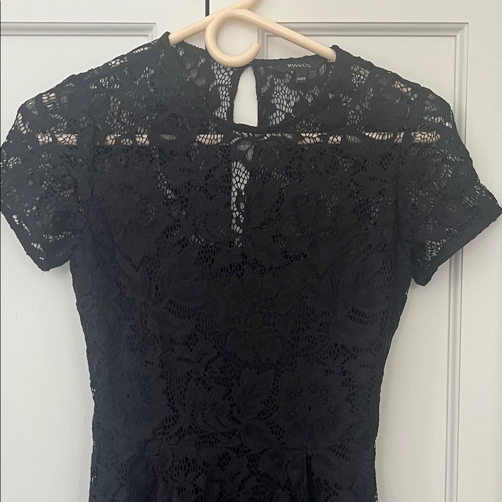 RW&CO. Elegant Black Floral Lace Dress